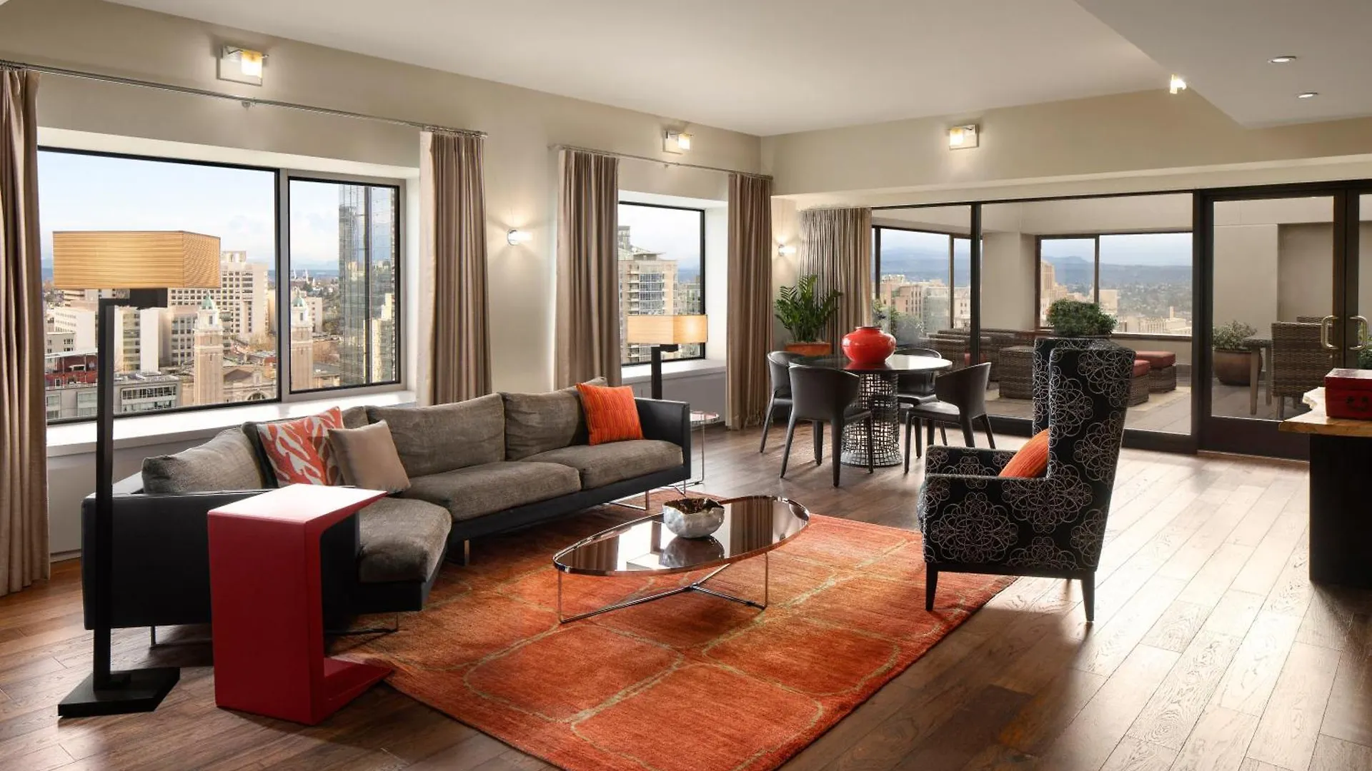Renaissance Seattle Hotel