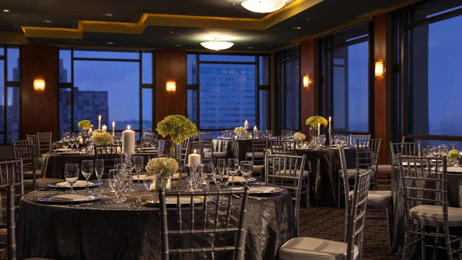 Renaissance Seattle Hotel