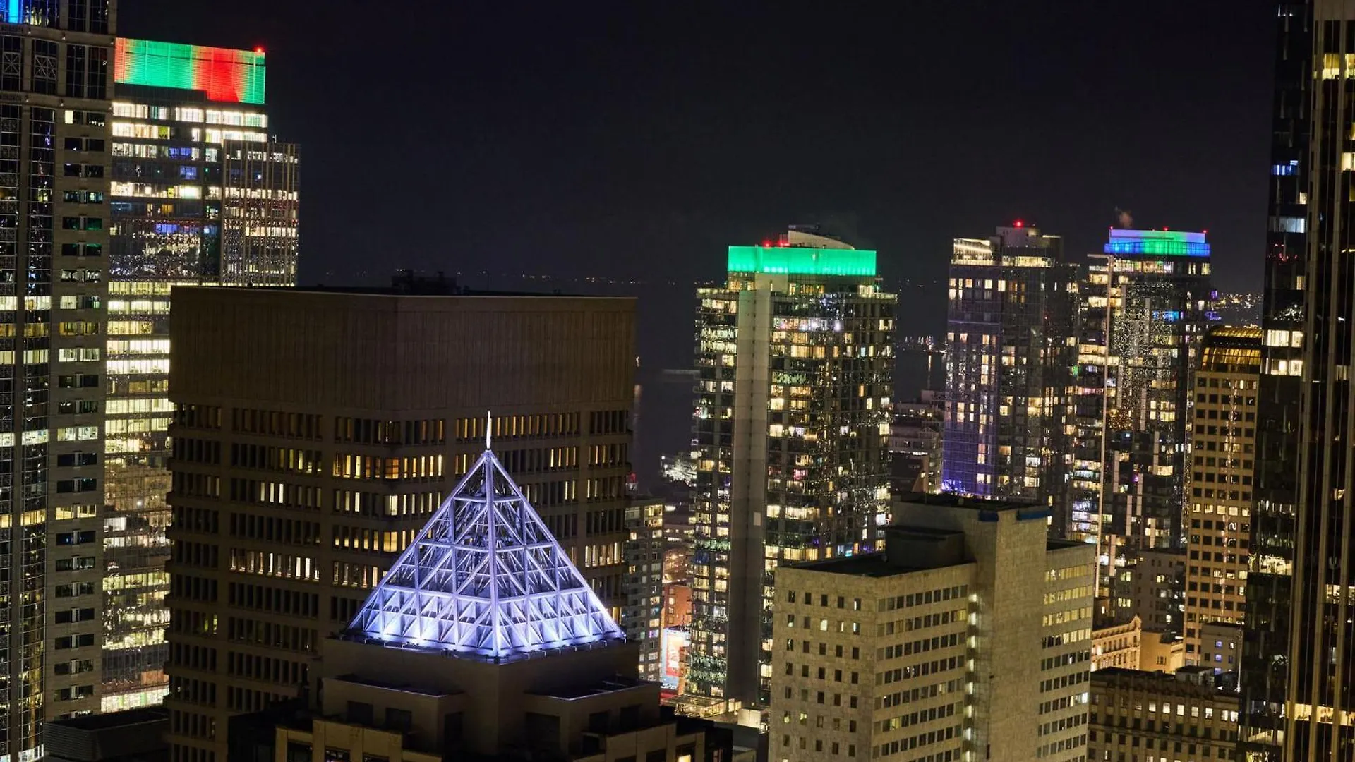 Renaissance Seattle Hotel