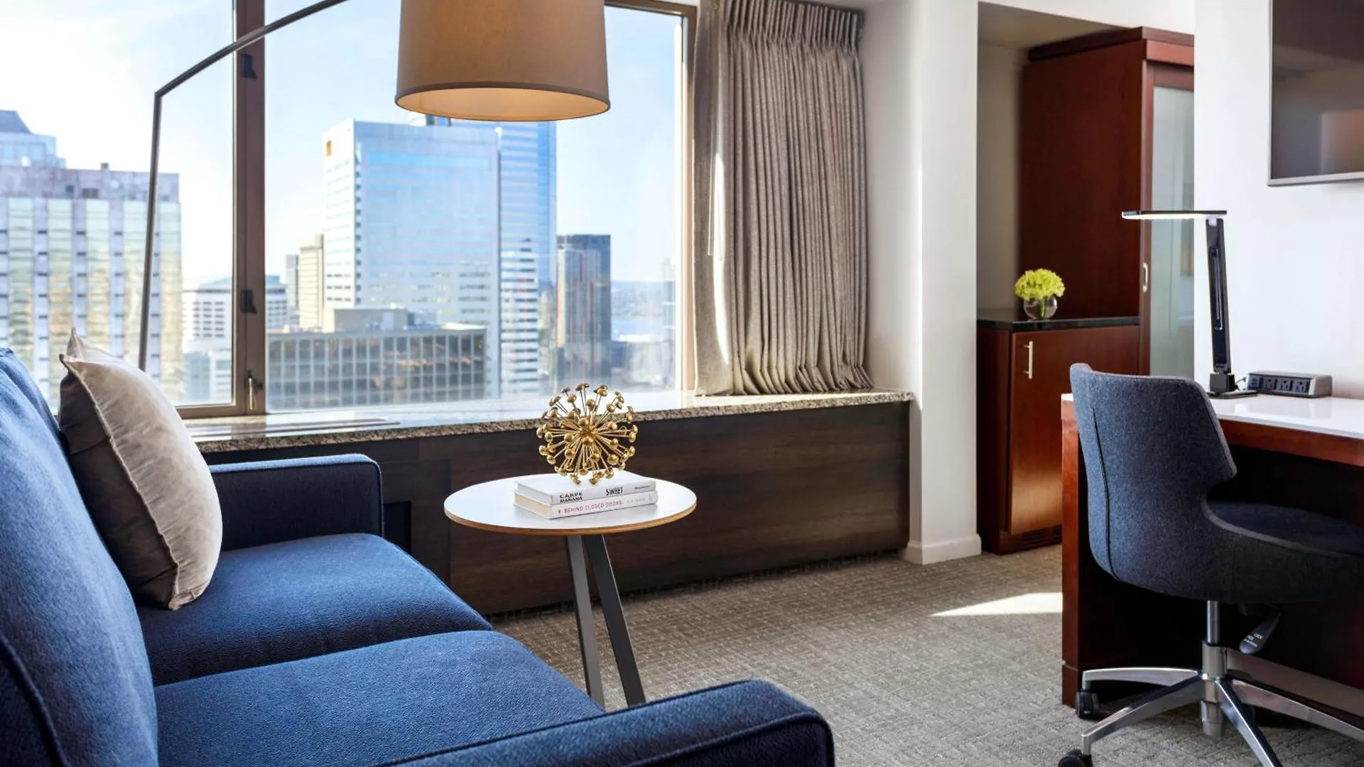 Renaissance Seattle Hotel