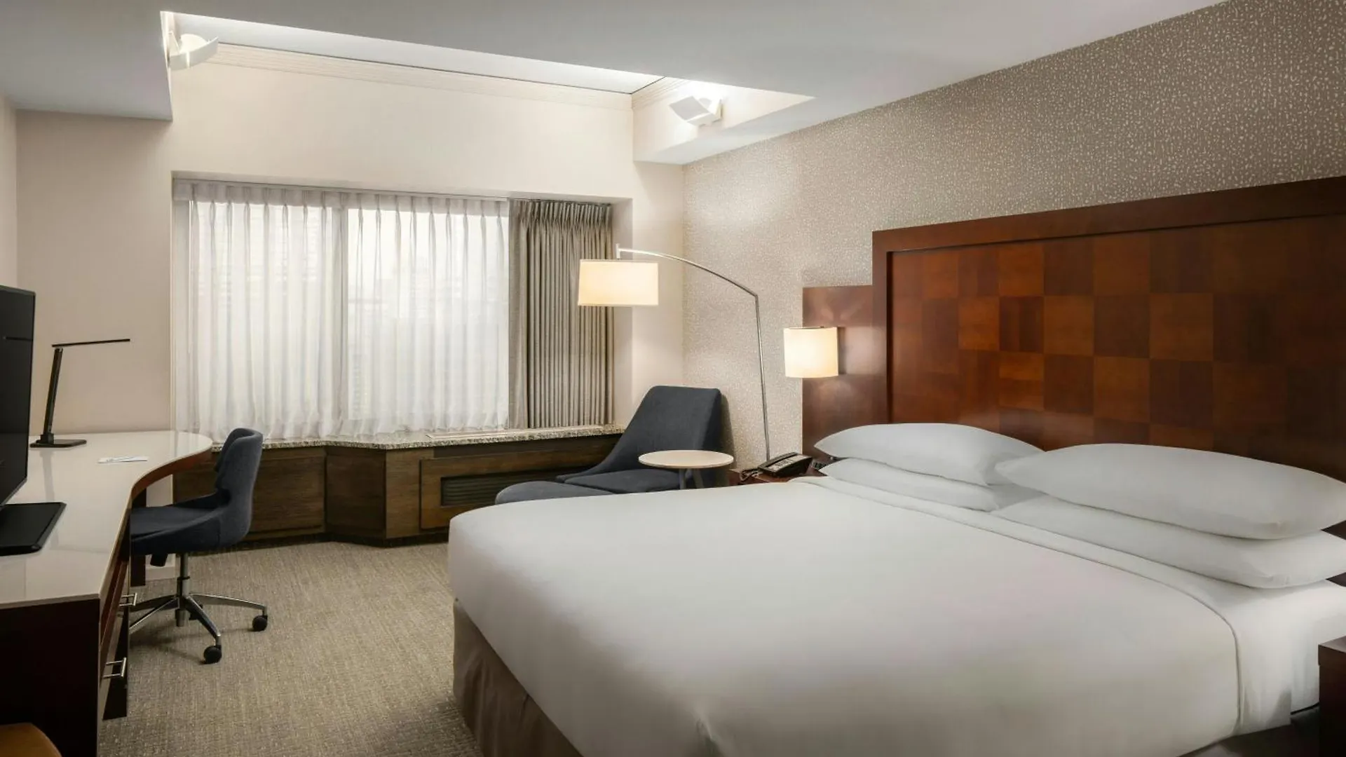 Renaissance Seattle Hotel