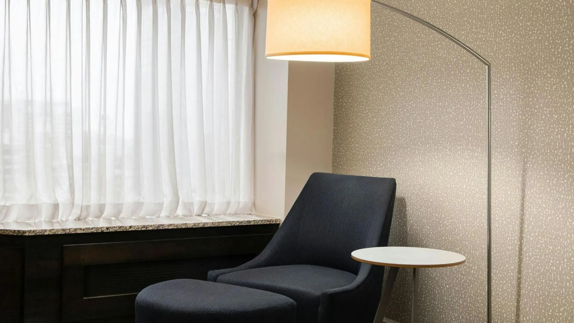 Renaissance Seattle Hotel